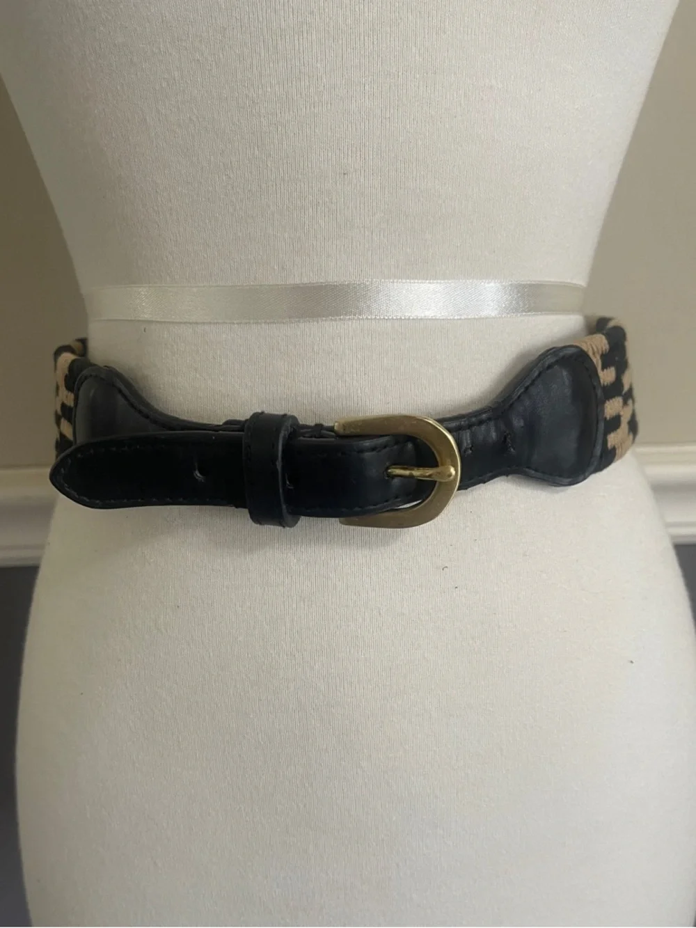 Black and Beige Woven Patterned Waist Belt